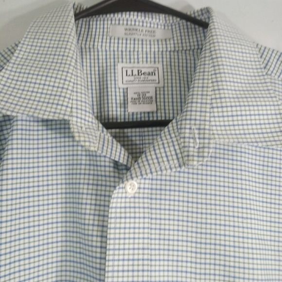 🌺 - L.l bean checkered button down shirt - Picture 3 of 4